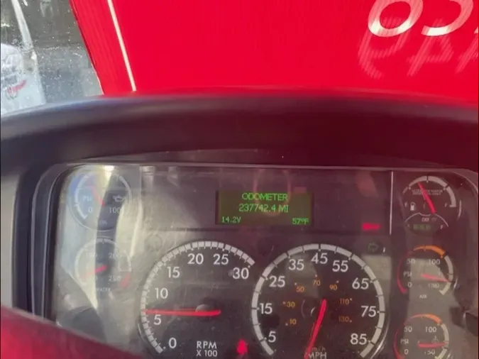 2020 FREIGHTLINER/MERCEDES M2 106