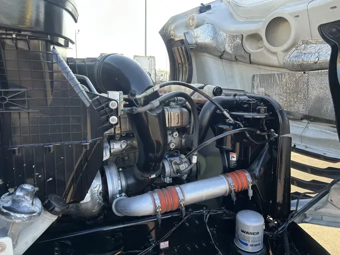 2021 Freightliner Cascadia