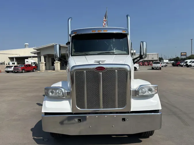 2020 Peterbilt 567