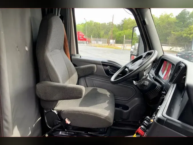 2022 INT LT625 6x425d771c44db02b518d35f2961c16b6d3