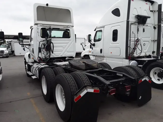 2019 NAVISTAR INTERNATIONAL LT625 DAYCAB T/A