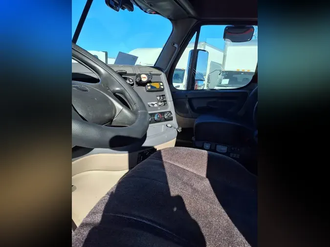 2019 FREIGHTLINER/MERCEDES CASCADIA 12525daf2d8660192a9205e84b5d33ca5e3