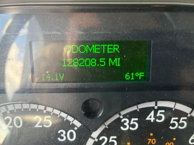 2019 FREIGHTLINER/MERCEDES M2 106