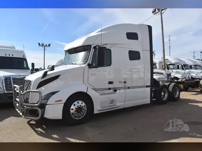 2019 VOLVO VNL64T76025dec303a7b787027a7d9989a92e6665