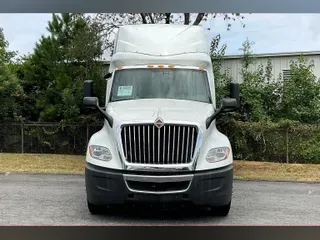 2022 INT LT625 6x4