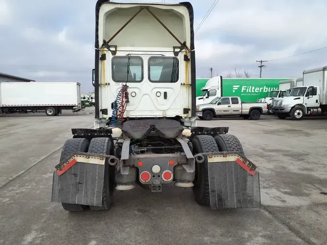 2020 FREIGHTLINER/MERCEDES NEW CASCADIA 116