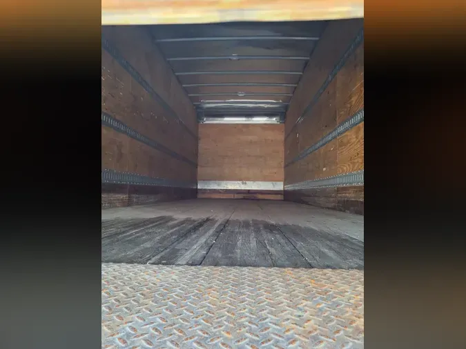 2019 NAVISTAR INTERNATIONAL 4300