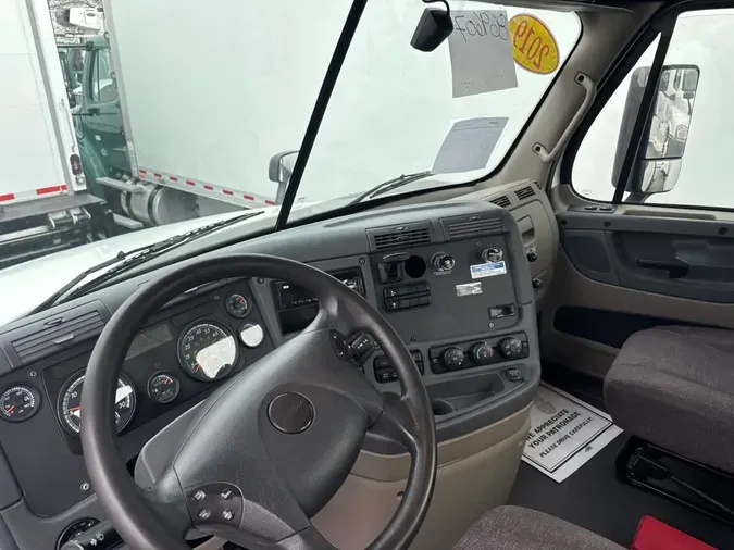 2019 FREIGHTLINER/MERCEDES CASCADIA 125