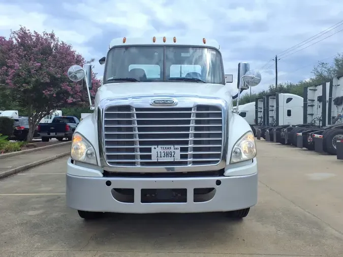 2020 FREIGHTLINER/MERCEDES CASCADIA 12525ede2cc81cd4af3e9882f0ae568417d