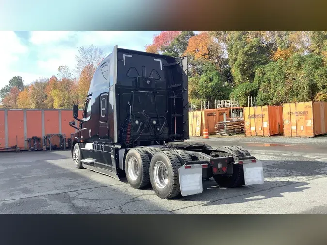 2020 Freightliner Cascadia 12625ee46e1b49a69b1cdedc29c3361651d