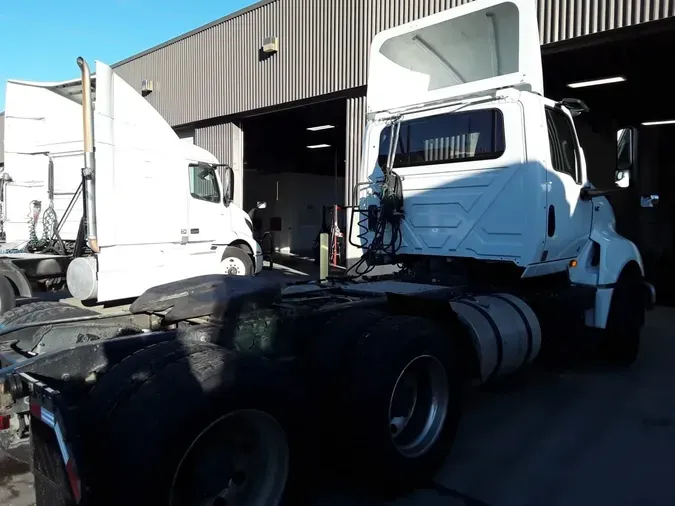 2020 NAVISTAR INTERNATIONAL LT625 DAYCAB T/A