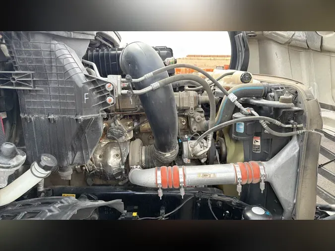 2025 Freightliner Cascadia 12625f07195f8db6cd3929fa6e42766c636