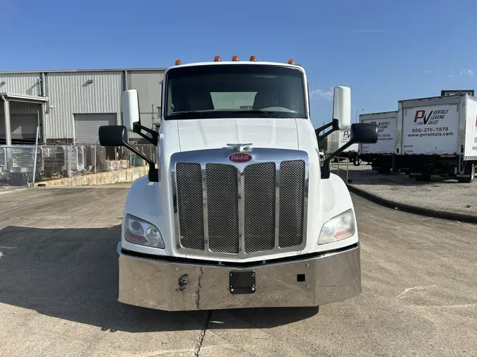 2020 Peterbilt 579