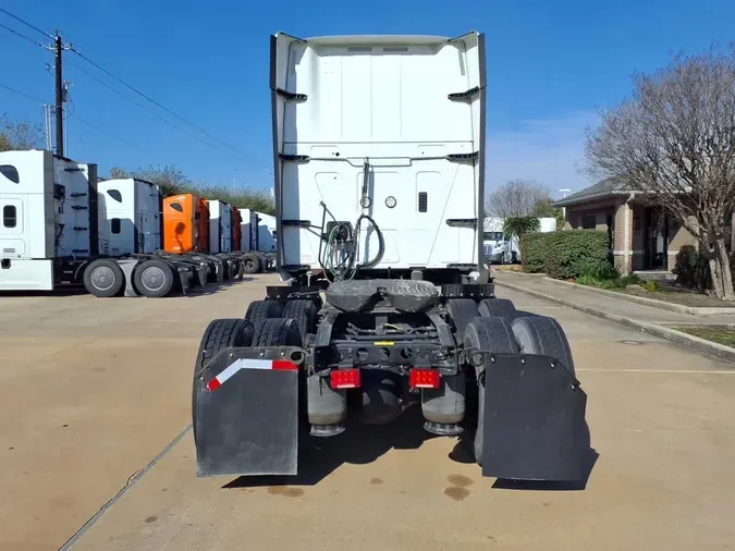 2020 NAVISTAR INTERNATIONAL LT625 SLPR CAB
