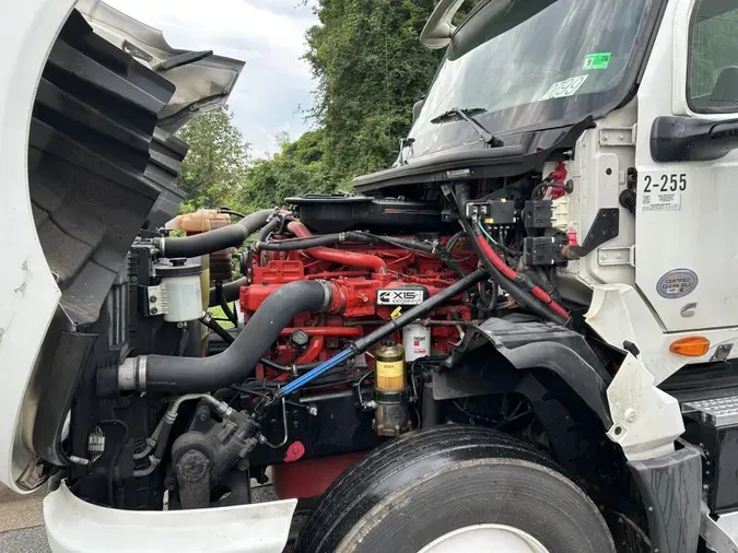 2020 International LT625