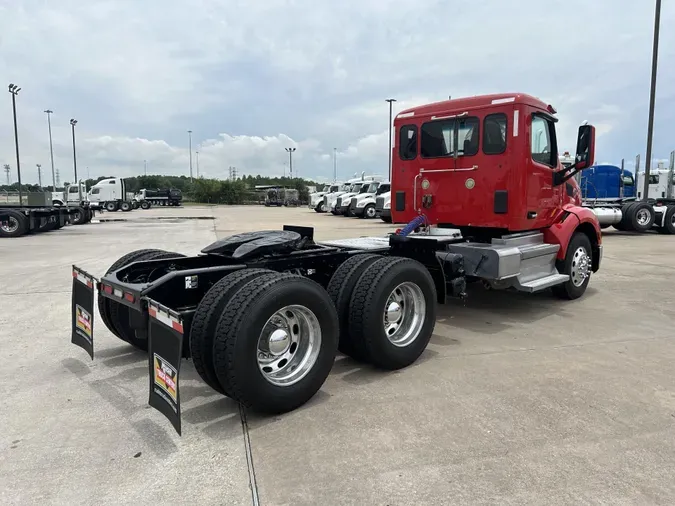 2019 Peterbilt 579