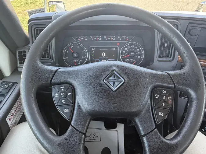 2022 International LT625