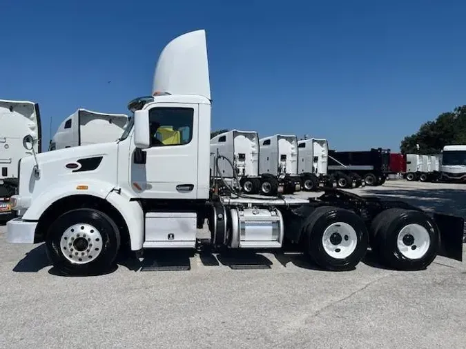 2020 Peterbilt 567