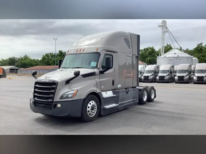 2021 Freightliner Cascadia