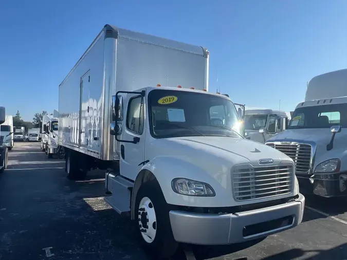 2019 FREIGHTLINER M2 106