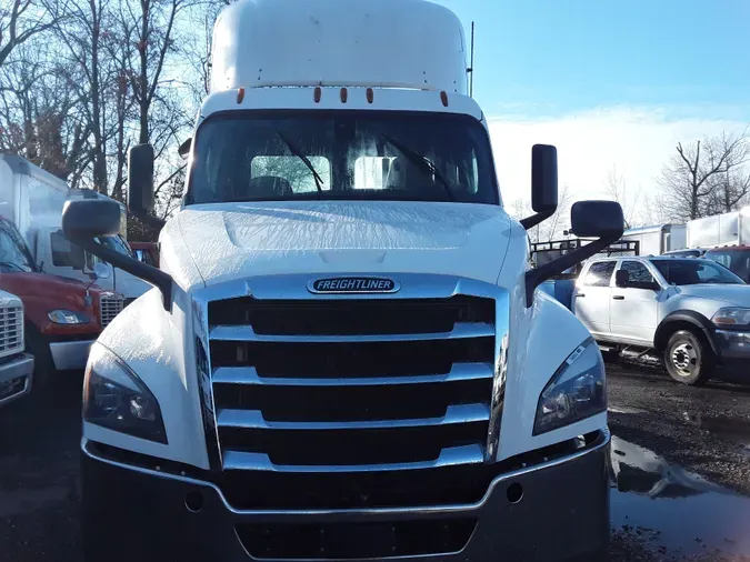 2019 FREIGHTLINER/MERCEDES NEW CASCADIA PX12664