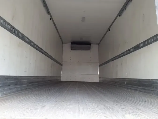 2020 FREIGHTLINER M2 106