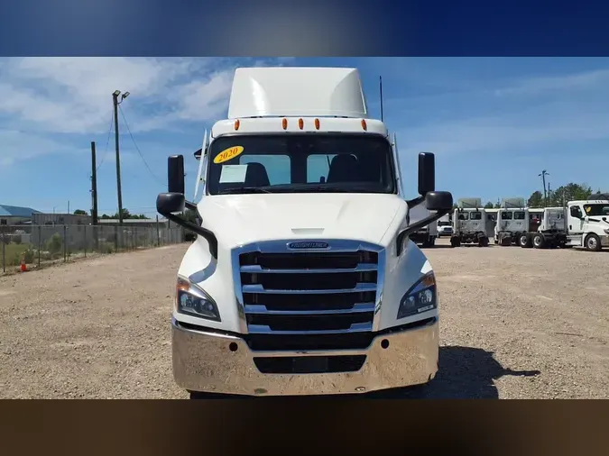 2020 FREIGHTLINER/MERCEDES NEW CASCADIA 116