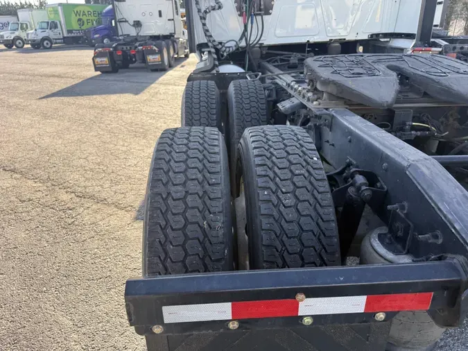 2022 International LT625