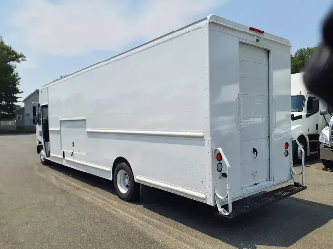 2017 FRTLR CUSTOM CHASSIS CORP MT55