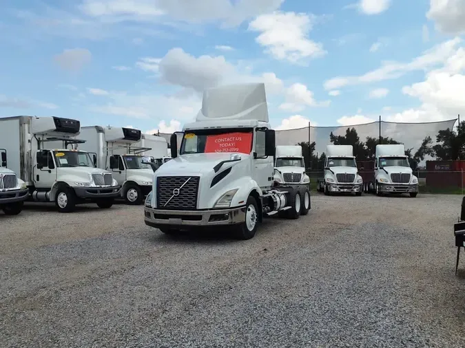 2019 VOLVO VNL64T-30026084fadbf019aedbd2737360437bffc