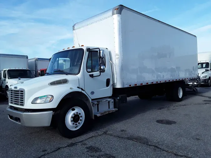 2018 FREIGHTLINER/MERCEDES M2 106