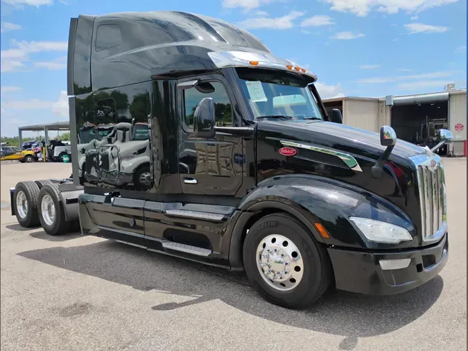 2022 Peterbilt 579260b1c6fcc21936b8224783f186d61ee