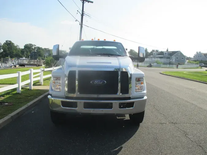 2018 FORD F750