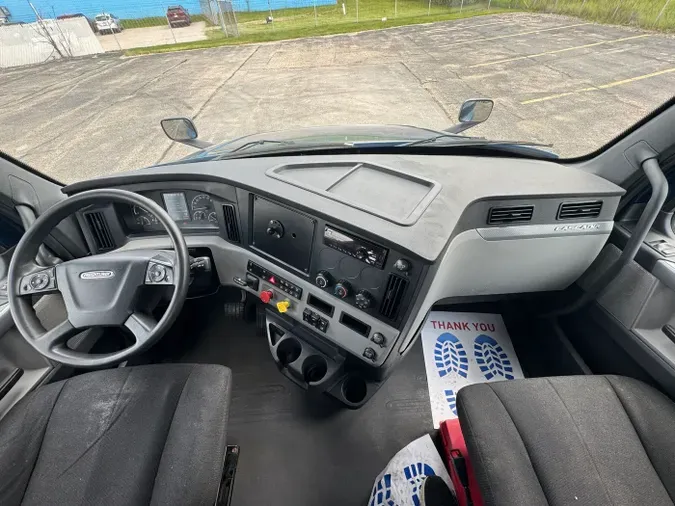 2020 Freightliner Cascadia
