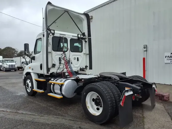 2018 FREIGHTLINER/MERCEDES CASCADIA 113260f9df9893b8e98a2c0acc80c2d22e5
