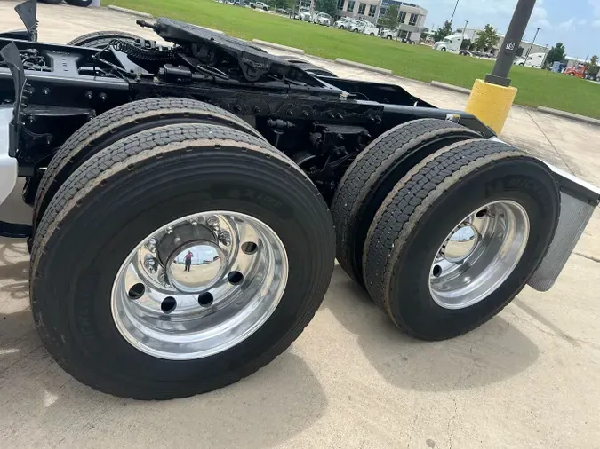 2022 Peterbilt 579