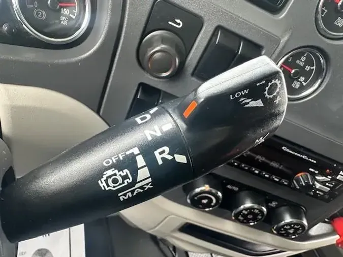 2021 Peterbilt 579