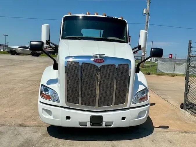 2020 Peterbilt 579