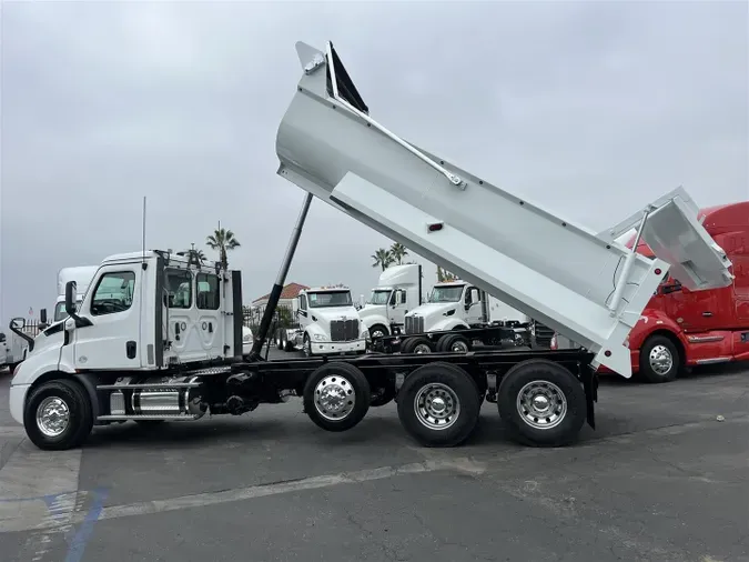 2019 Freightliner Cascadia