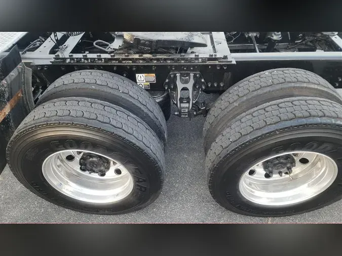 2021 KENWORTH T680
