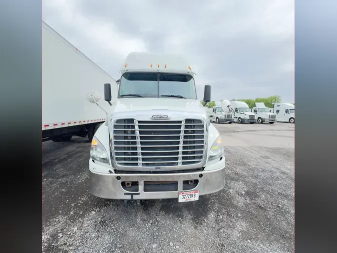 2018 FREIGHTLINER/MERCEDES CASCADIA 125