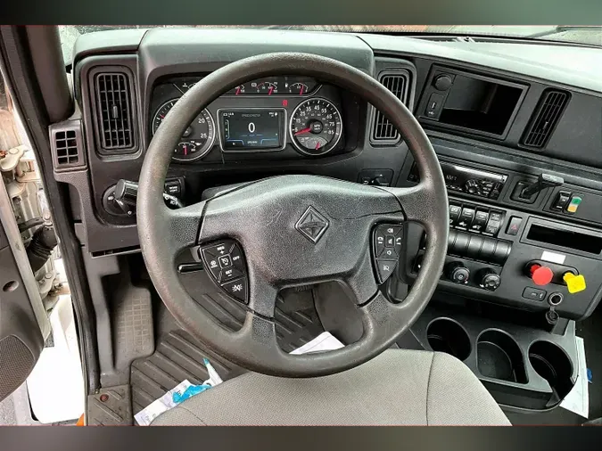 2019 INT LT625 6x4