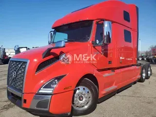 2024 VOLVO VNL64T860