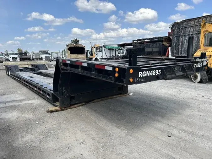 2004 WALTRON 48 FT DETACH LOWBOY262ca352781b649b5f9ceea4761f6dab