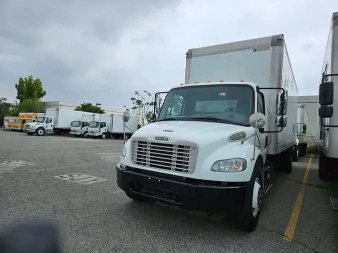 2014 FREIGHTLINER/MERCEDES M2 106