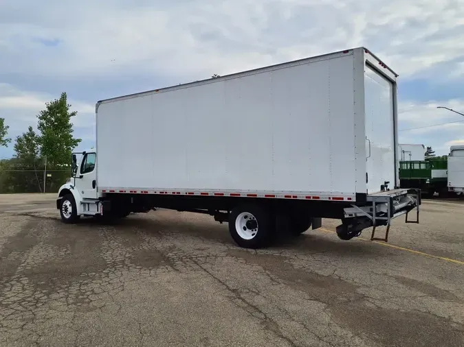 2019 FREIGHTLINER M2 106