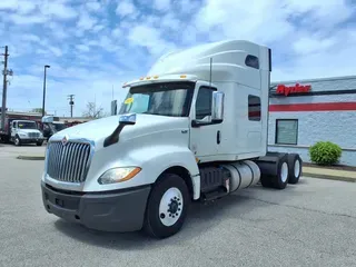 2019 NAVISTAR INTERNATIONAL LT625 SLPR CAB