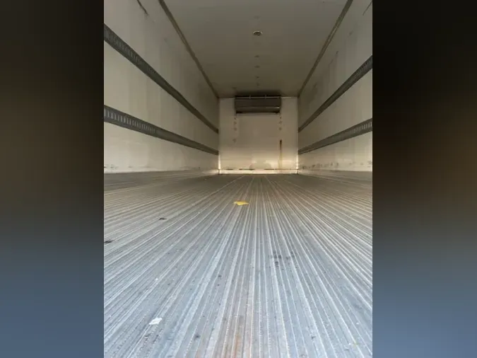 2016 FREIGHTLINER M2 106