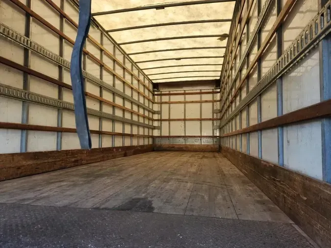 2020 Freightliner M2 106
