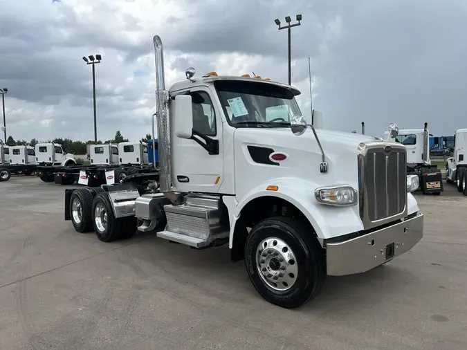 2020 Peterbilt 567